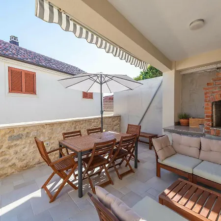 Private In Petrcane By The Sea Kozino
