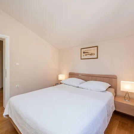 Holiday home Private In Petrcane By The Sea